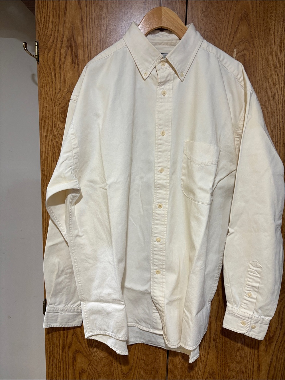 American Eagle Outfitters Men's Button-Down Shirt in Off-White